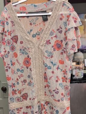 Preswick & Moore Cream Tunic with Coral and Teal Floral Accents